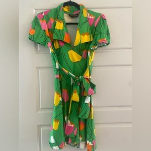 Trashy diva mod tulips babe dress, size 4.  Like new!